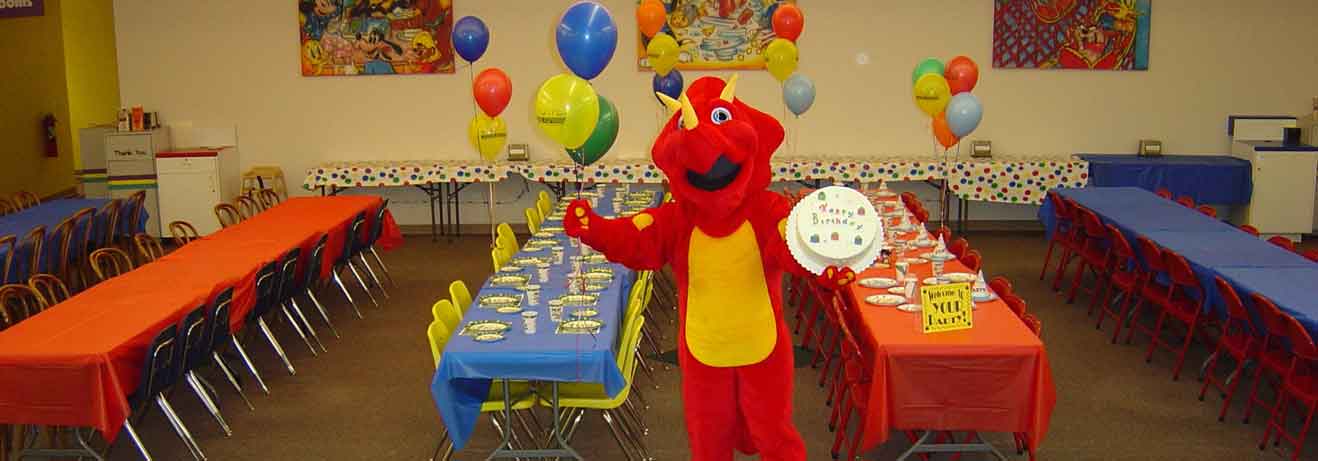 People's Choice mascot posing for photo in party room